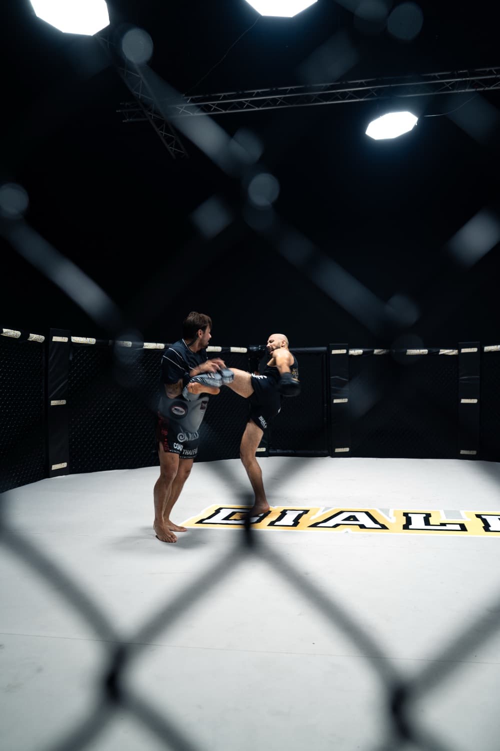 Knee strike during a training round